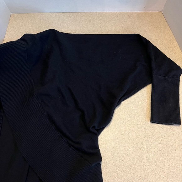 Elle Brand Black Cardigan Size Small - Picture 4 of 5